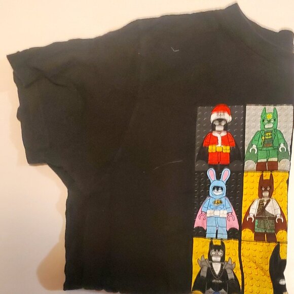 LEGO Batman Movie Youth XL Black T-Shirt  'Dressed for Any Occasion' Graphic Tee - Picture 1 of 3